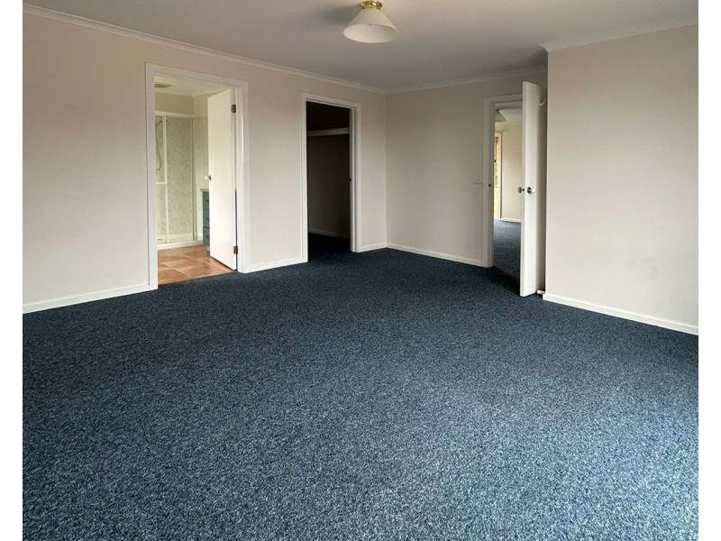 2/1 Herbert Street, Ringwood VIC 3134