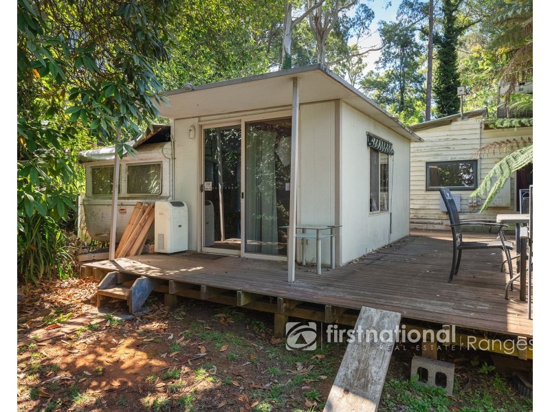 16 Maurice Street, Cockatoo VIC 3781