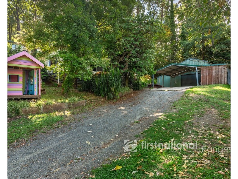 16 Maurice Street, Cockatoo VIC 3781