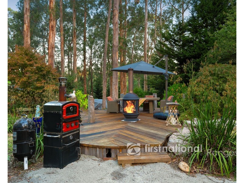 5 Doonaha Road, Cockatoo VIC 3781