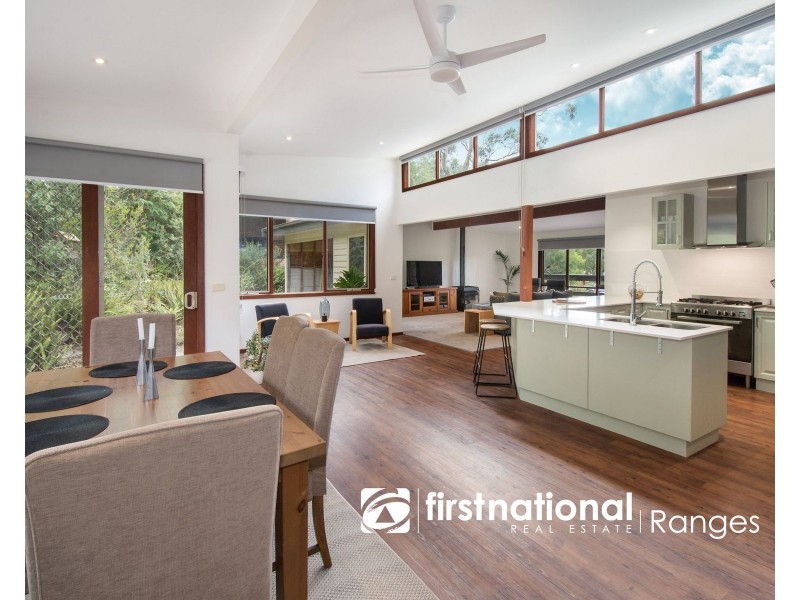 17 VISTA ROAD, Belgrave Heights VIC 3160