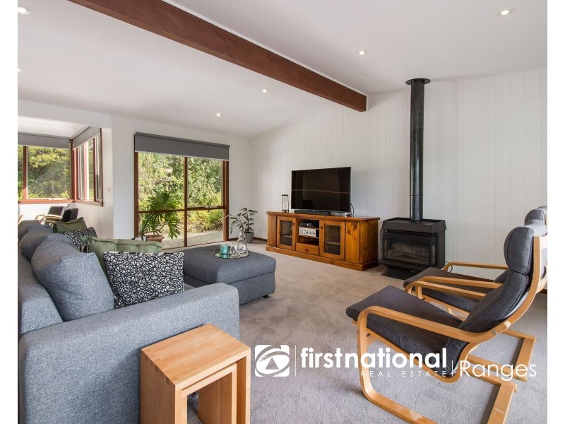 17 VISTA ROAD, Belgrave Heights VIC 3160