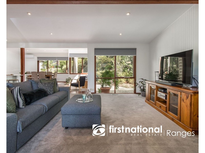 17 VISTA ROAD, Belgrave Heights VIC 3160