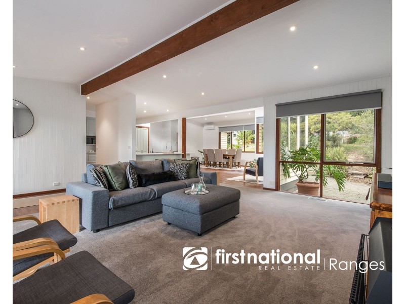 17 VISTA ROAD, Belgrave Heights VIC 3160