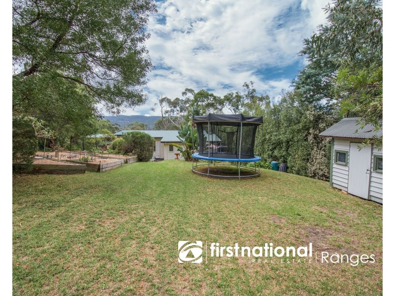 17 VISTA ROAD, Belgrave Heights VIC 3160