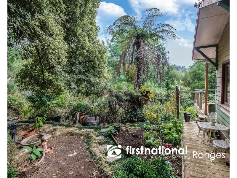 9 Georges Road, The Patch VIC 3792