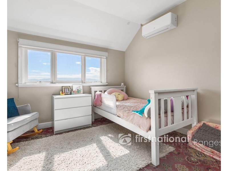 200 EVANS ROAD, Cockatoo VIC 3781