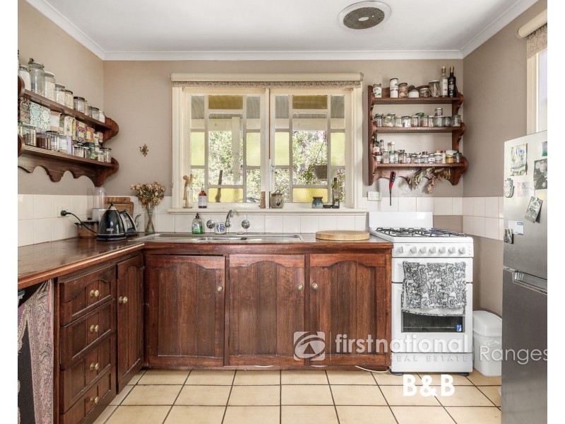 200 EVANS ROAD, Cockatoo VIC 3781