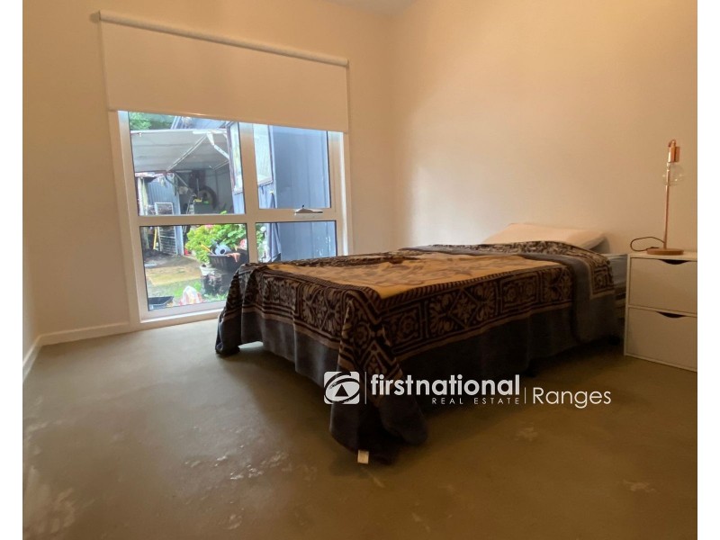 1 Bell Street, Cockatoo VIC 3781