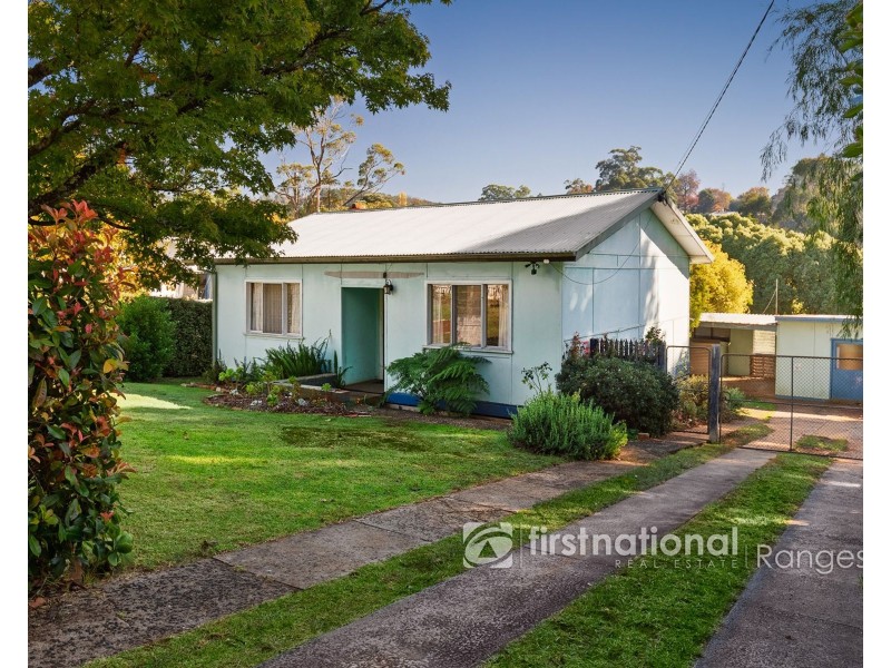 13 Haig Avenue, Monbulk VIC 3793