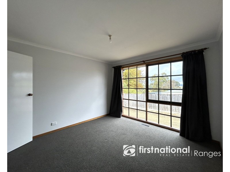 7 VICTORIA AVENUE, Monbulk VIC 3793