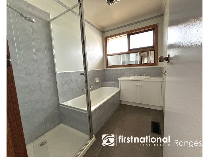 7 VICTORIA AVENUE, Monbulk VIC 3793