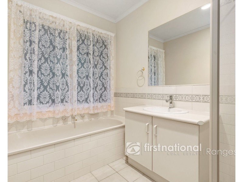 2 Janesdell Avenue, Ferny Creek VIC 3786