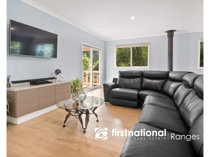 176 MONBULK ROAD, Kallista VIC 3791