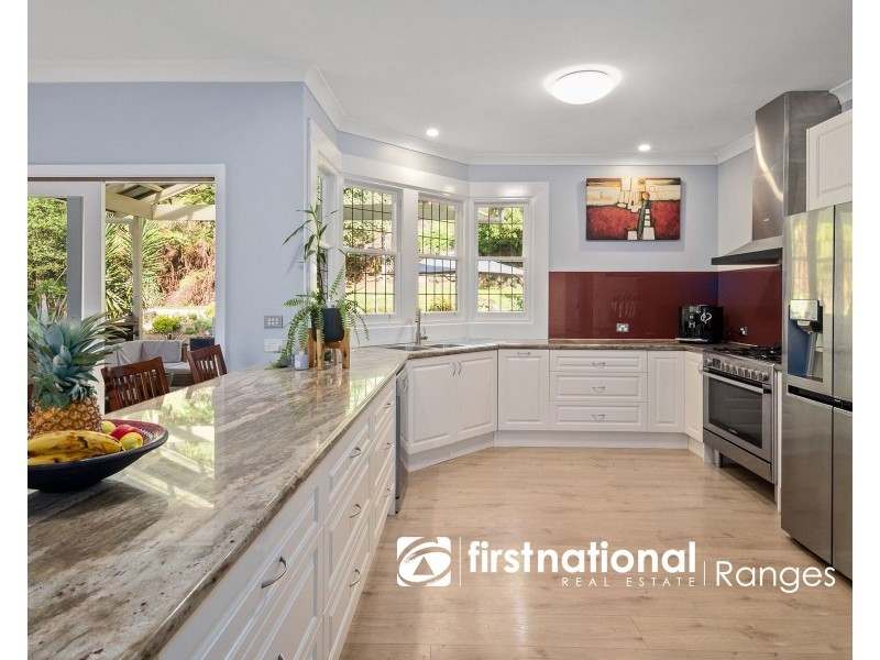 176 MONBULK ROAD, Kallista VIC 3791