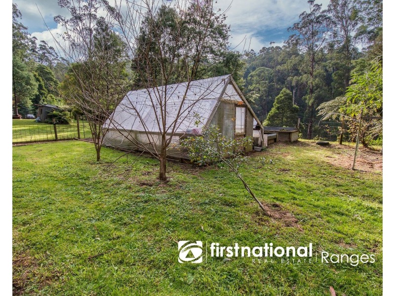 176 MONBULK ROAD, Kallista VIC 3791