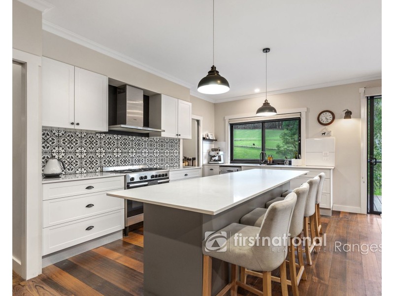 1475 Pakenham Road, Mount Burnett VIC 3781
