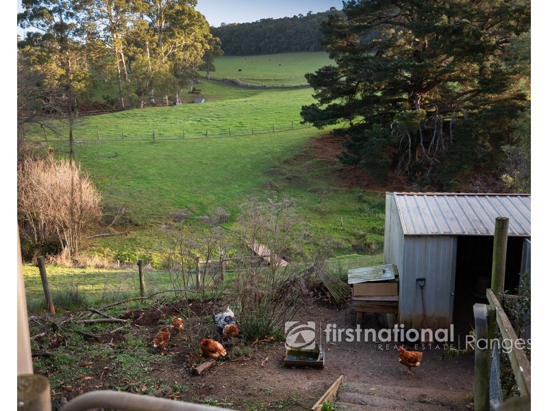 1475 Pakenham Road, Mount Burnett VIC 3781