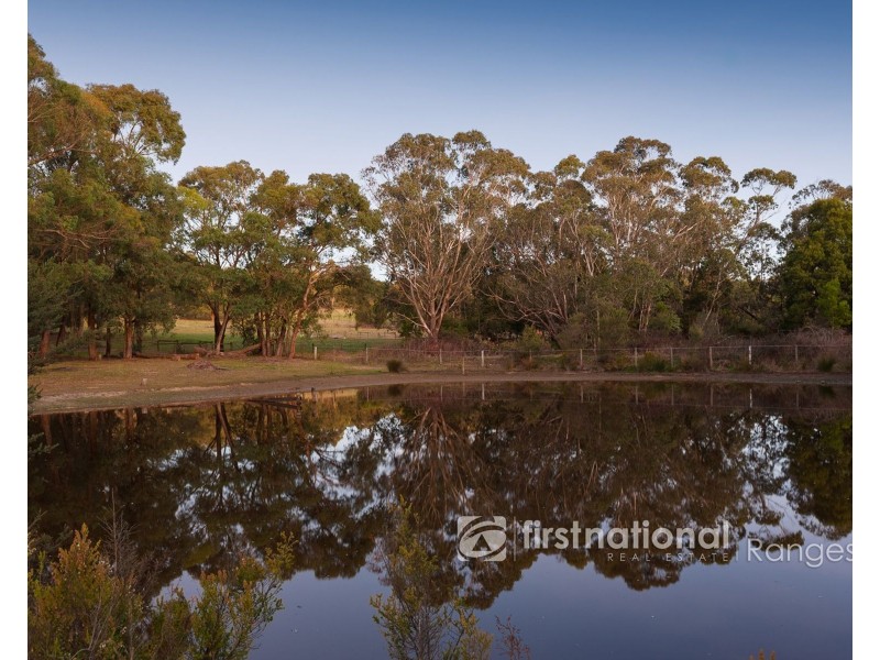 14 Coopers Road, Macclesfield VIC 3782