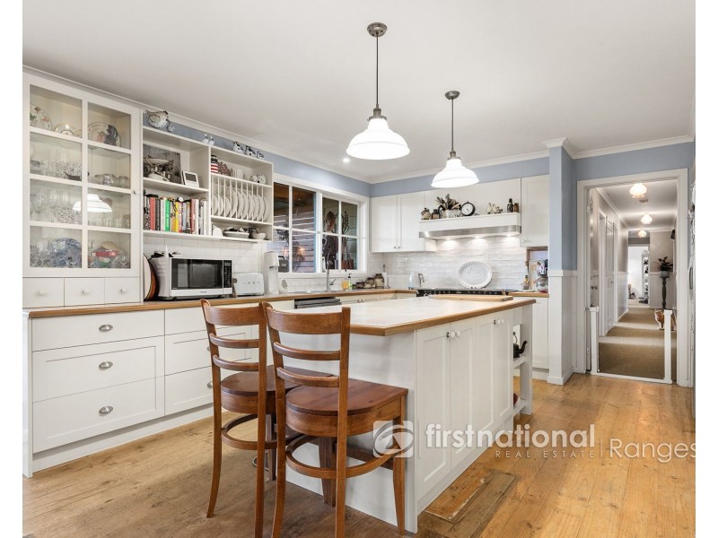 14 Coopers Road, Macclesfield VIC 3782