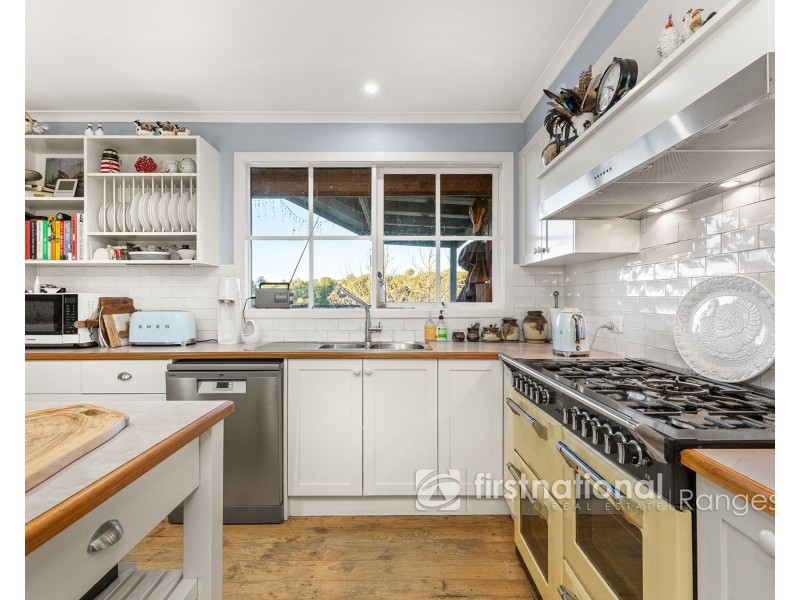 14 Coopers Road, Macclesfield VIC 3782