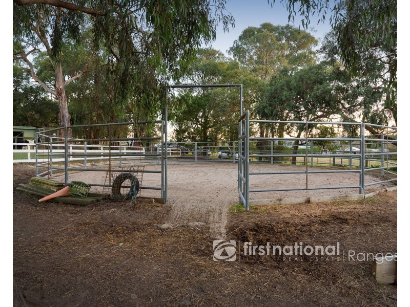 14 Coopers Road, Macclesfield VIC 3782
