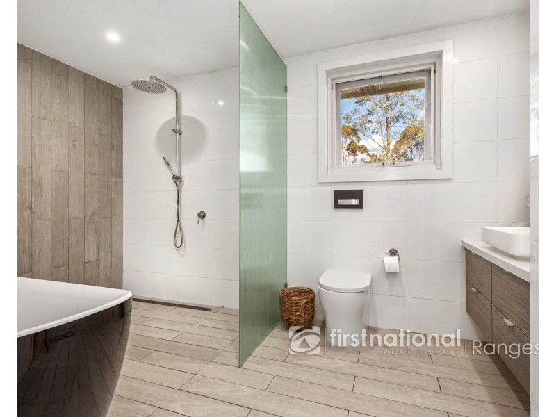 450 Woori Yallock Road, Cockatoo VIC 3781