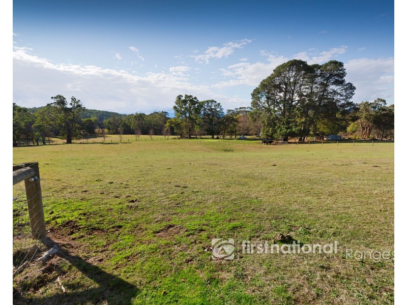 450 Woori Yallock Road, Cockatoo VIC 3781