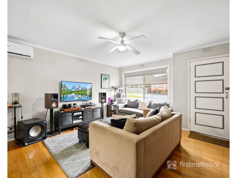 1/3 Violen Street, Bayswater VIC 3153
