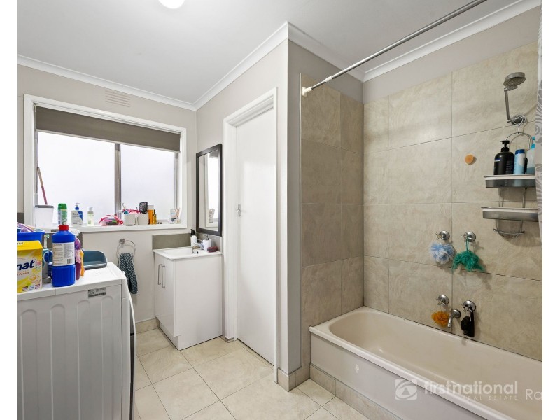 1/3 Violen Street, Bayswater VIC 3153