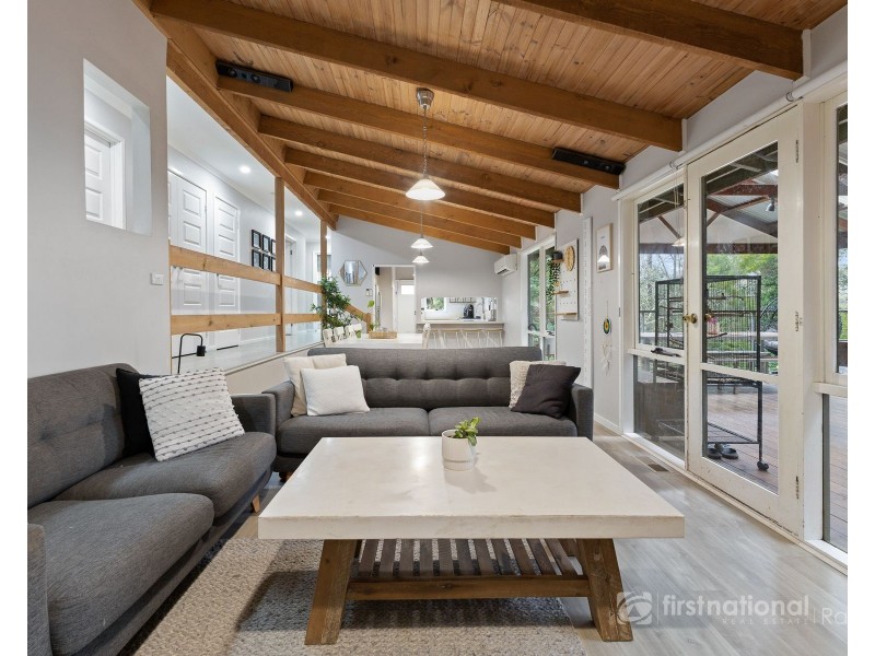 15 Peters Road, Belgrave VIC 3160