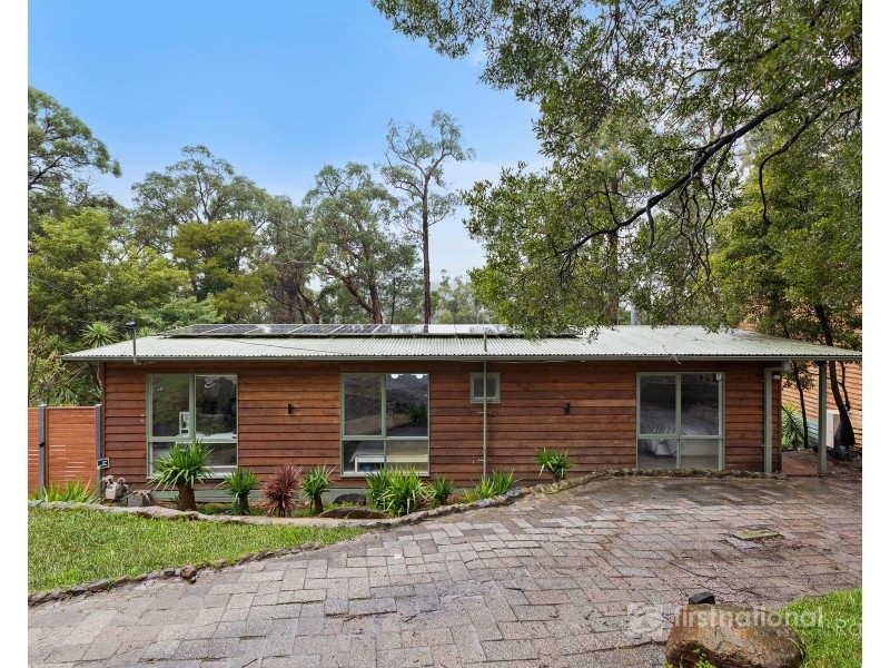 15 Peters Road, Belgrave VIC 3160