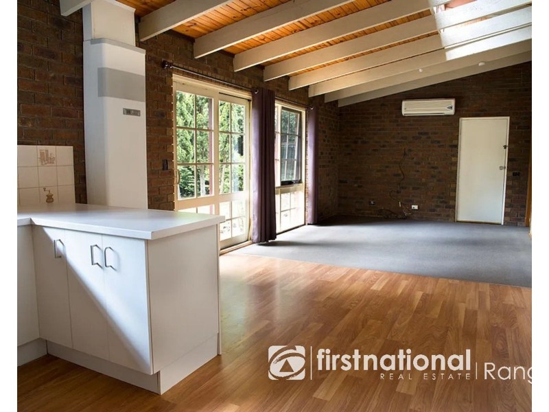 2/3 Anne Street, Emerald VIC 3782