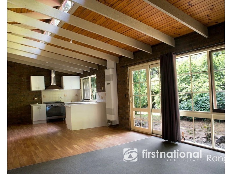 2/3 Anne Street, Emerald VIC 3782