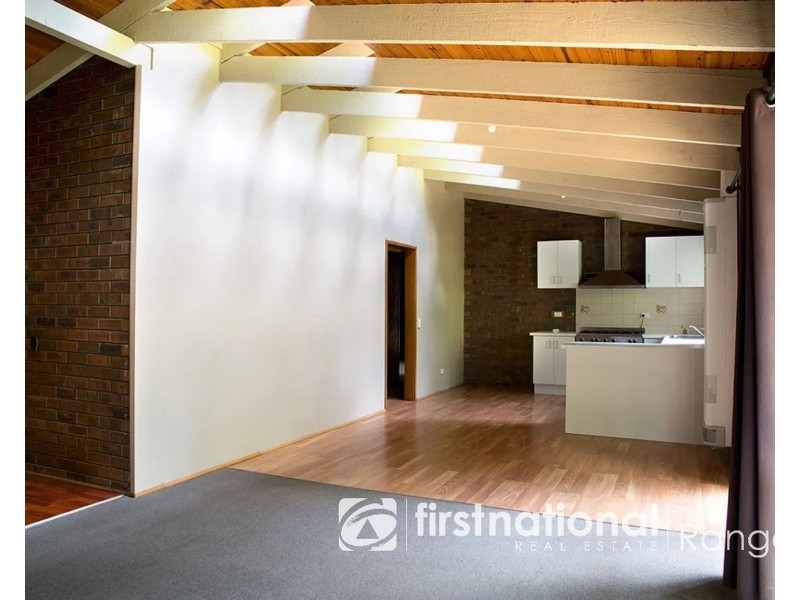 2/3 Anne Street, Emerald VIC 3782