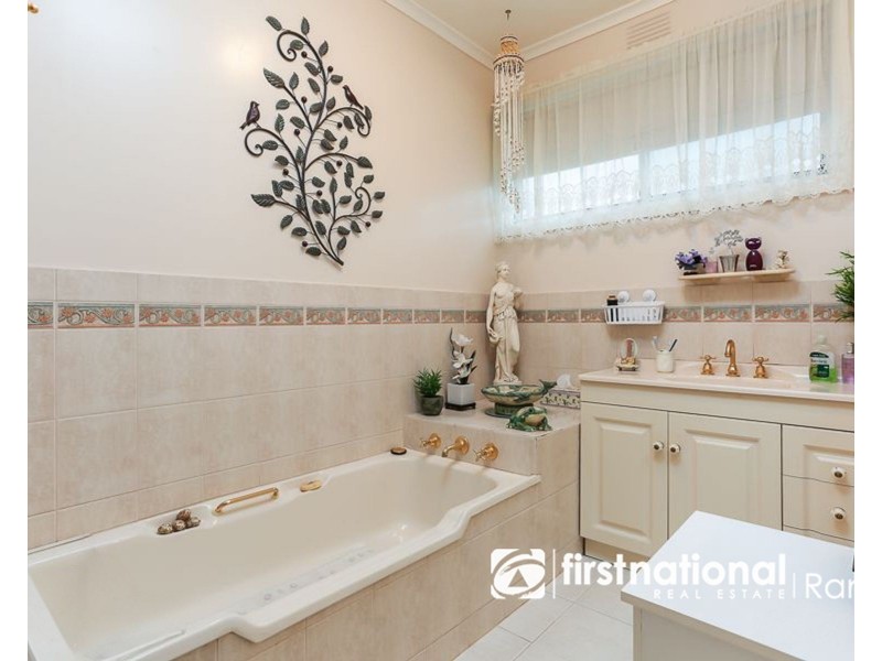 7 Beech Court, Boronia VIC 3155