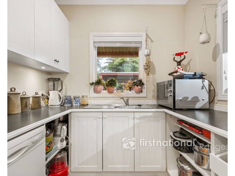 1 Margaret Road, Avonsleigh VIC 3782