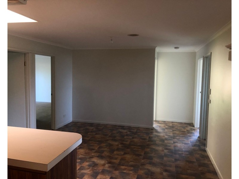 22 Macquarie Court, Cranbourne North VIC 3977