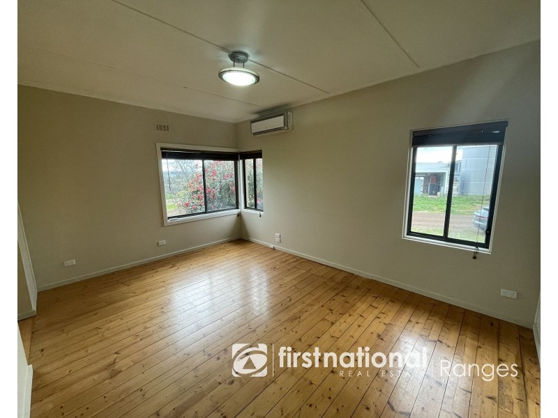 400B Mountain Road, Gembrook VIC 3783