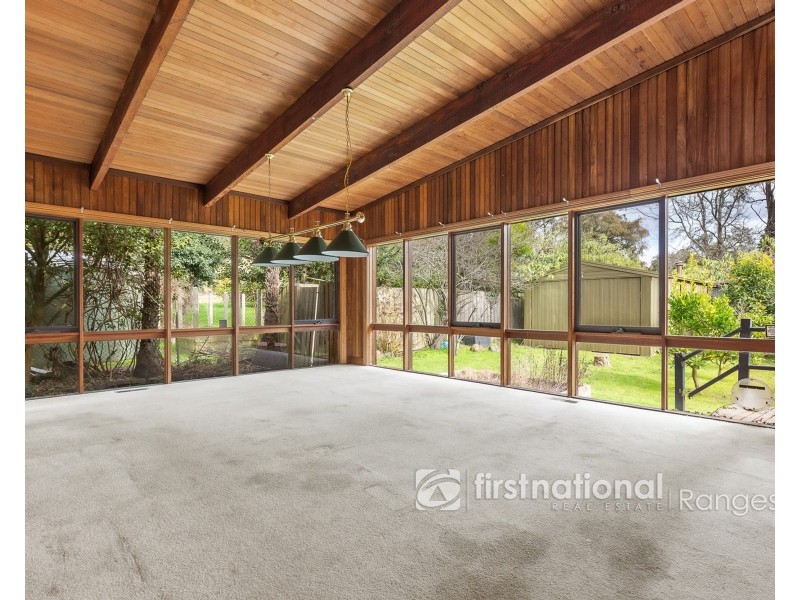 11 Allenby Avenue, Cockatoo VIC 3781