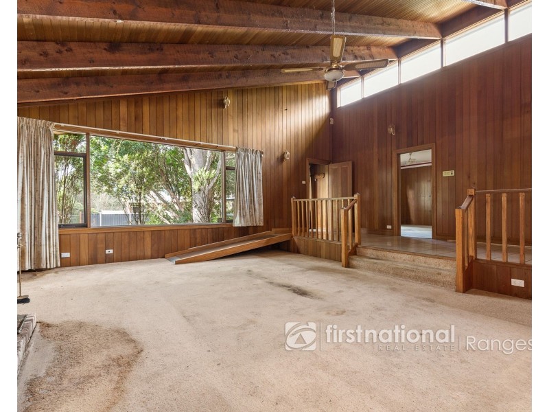 11 Allenby Avenue, Cockatoo VIC 3781