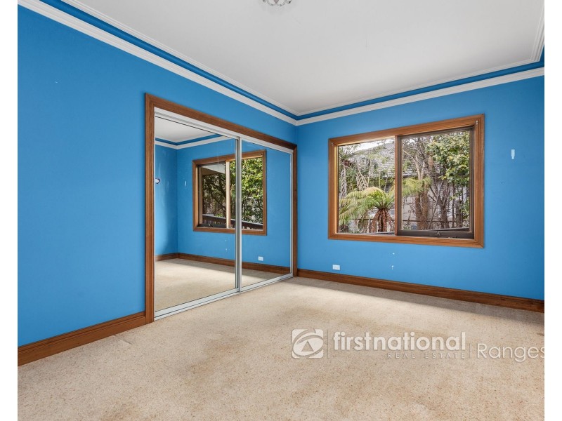 11 Allenby Avenue, Cockatoo VIC 3781