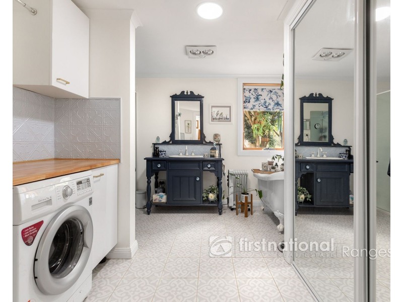 18 Gembrook-Launching Place Road, Gembrook VIC 3783