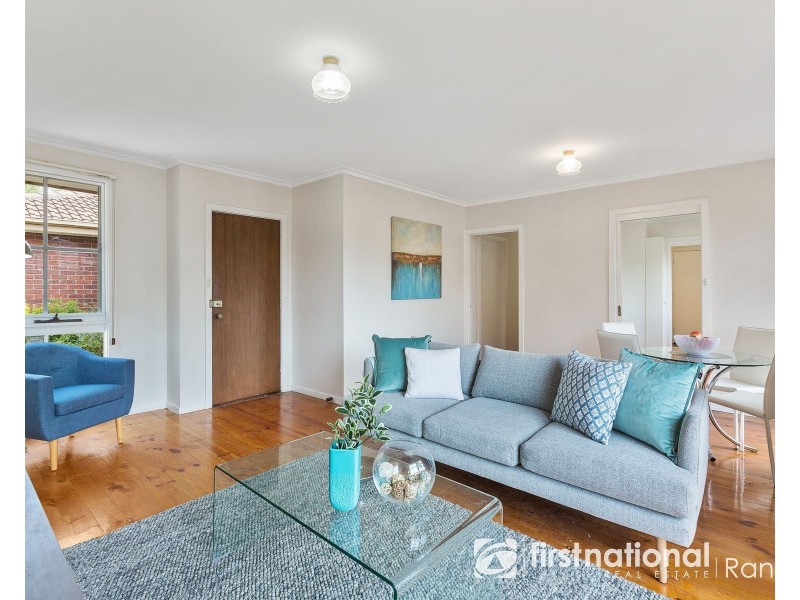 3/5 Bedford Road, Ringwood VIC 3134