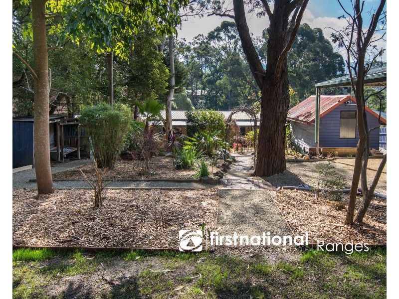 11 Bayview Avenue, Upwey VIC 3158