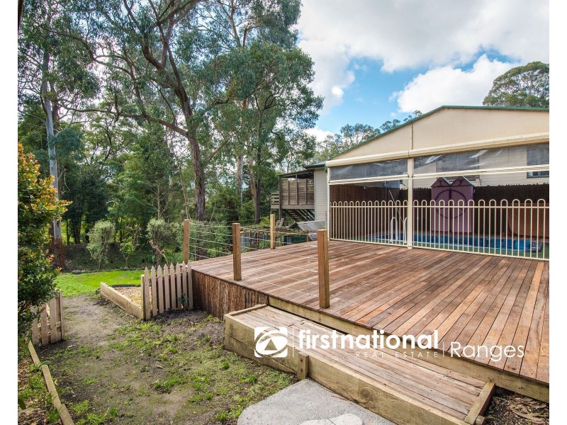 11 Bayview Avenue, Upwey VIC 3158