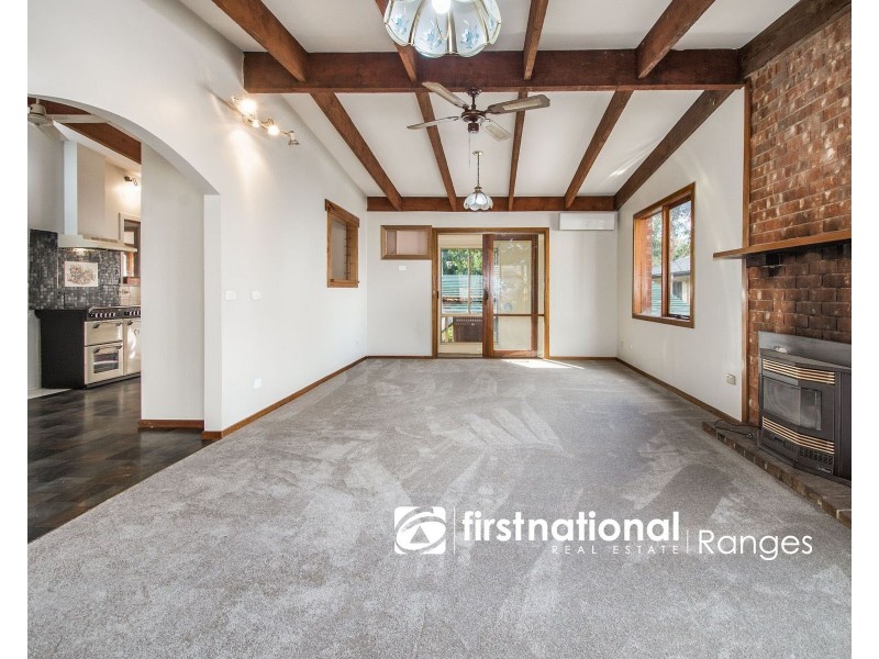 11 Bayview Avenue, Upwey VIC 3158