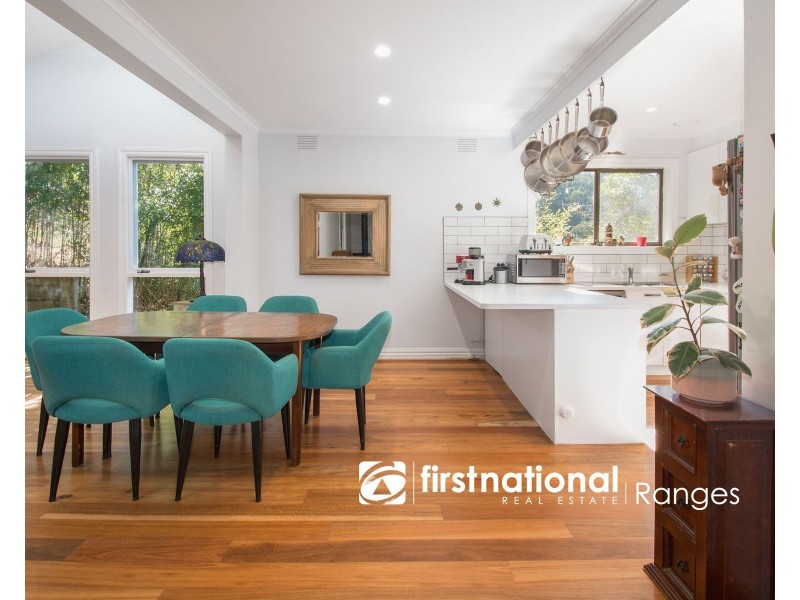 24 Batesleigh Road, Selby VIC 3159