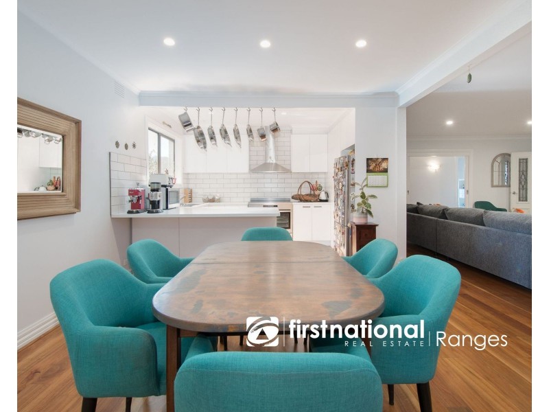 24 Batesleigh Road, Selby VIC 3159