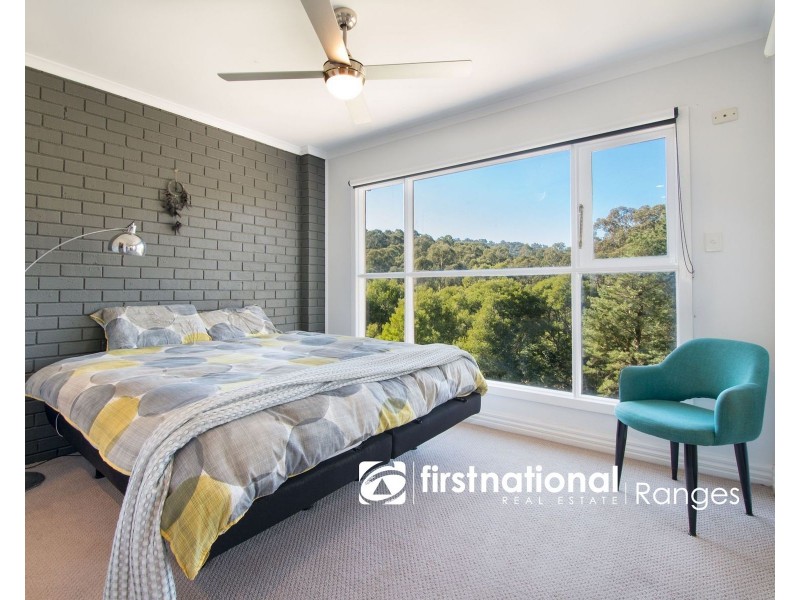 24 Batesleigh Road, Selby VIC 3159